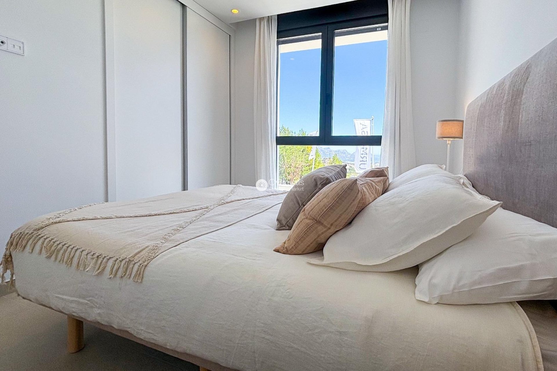 Obra nueva - Villa -
Polop