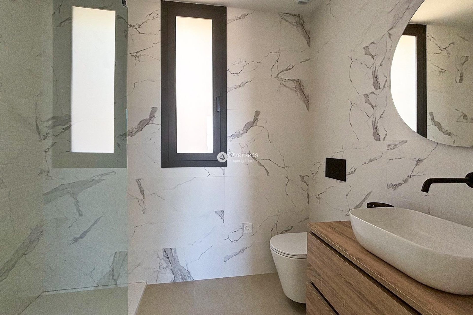 Obra nueva - Villa -
Polop