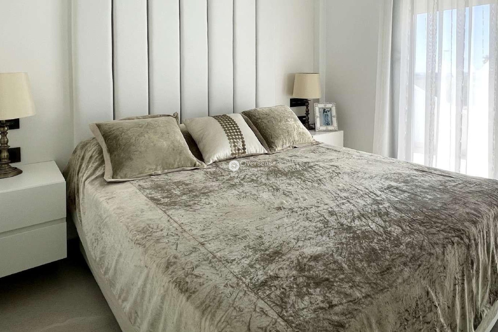 Obra nueva - Villa -
Rojales