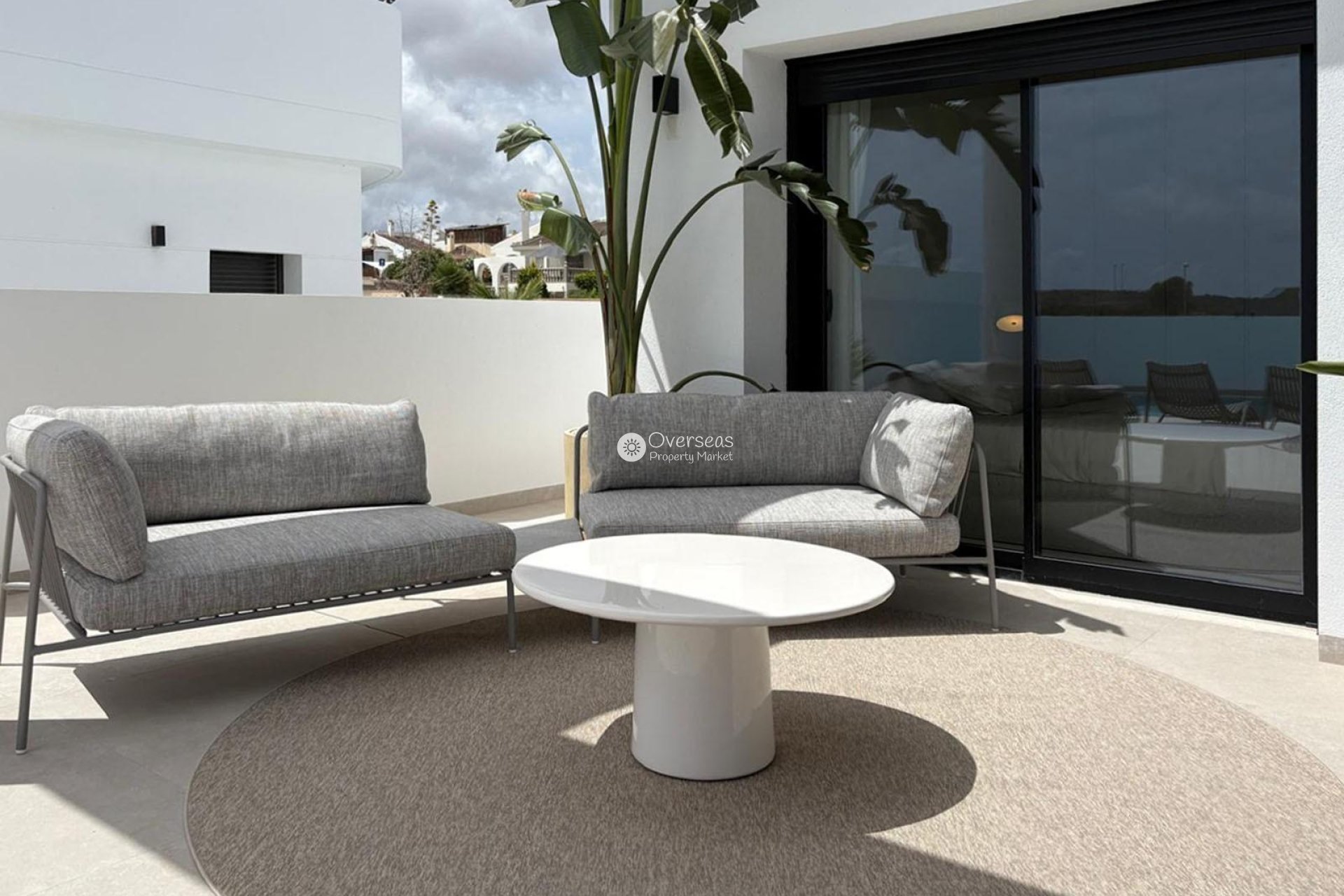 Obra nueva - Villa -
Rojales