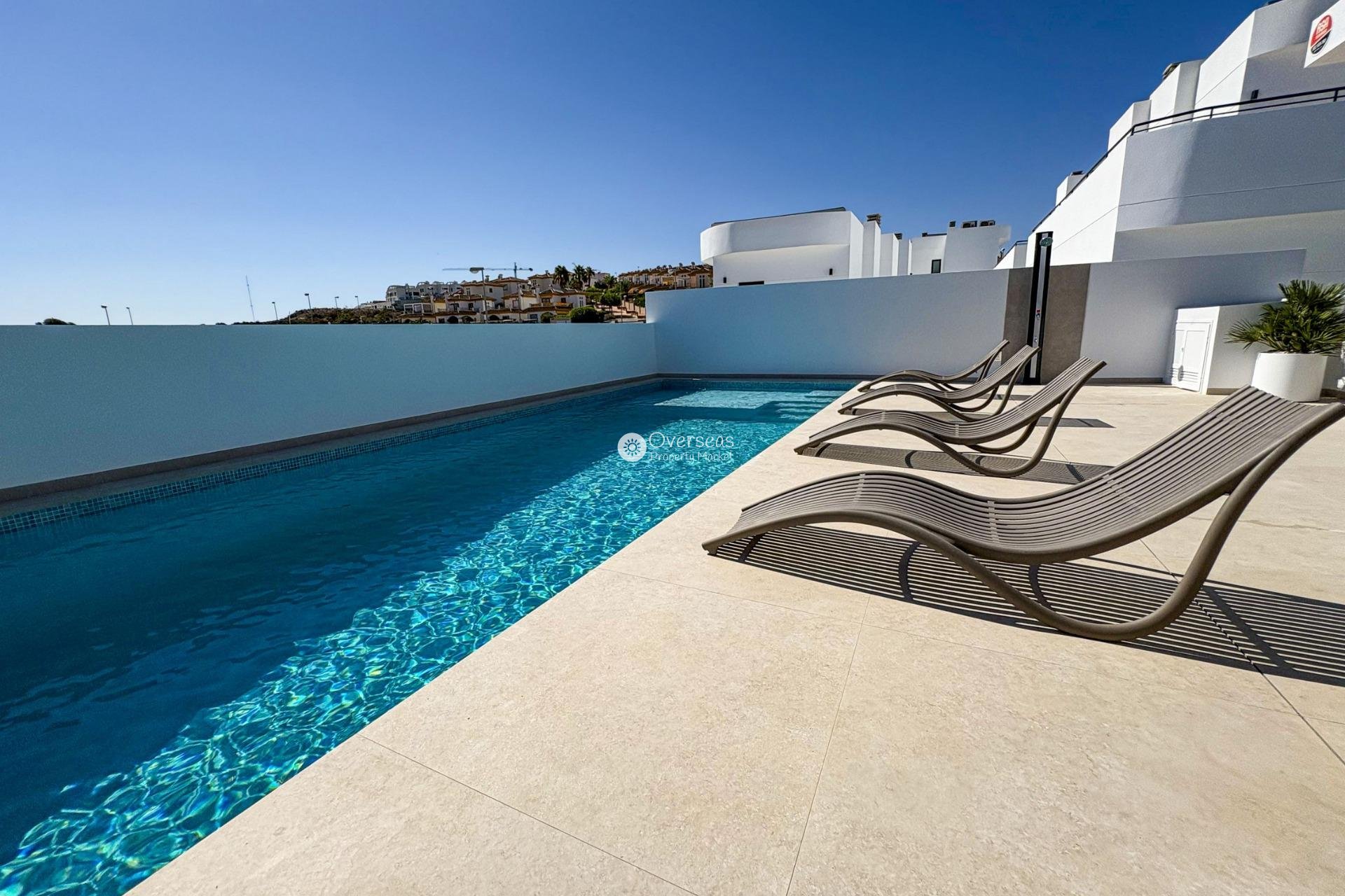 Obra nueva - Villa -
Rojales