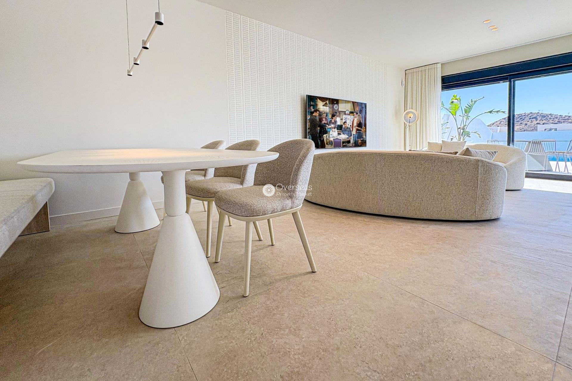 Obra nueva - Villa -
Rojales