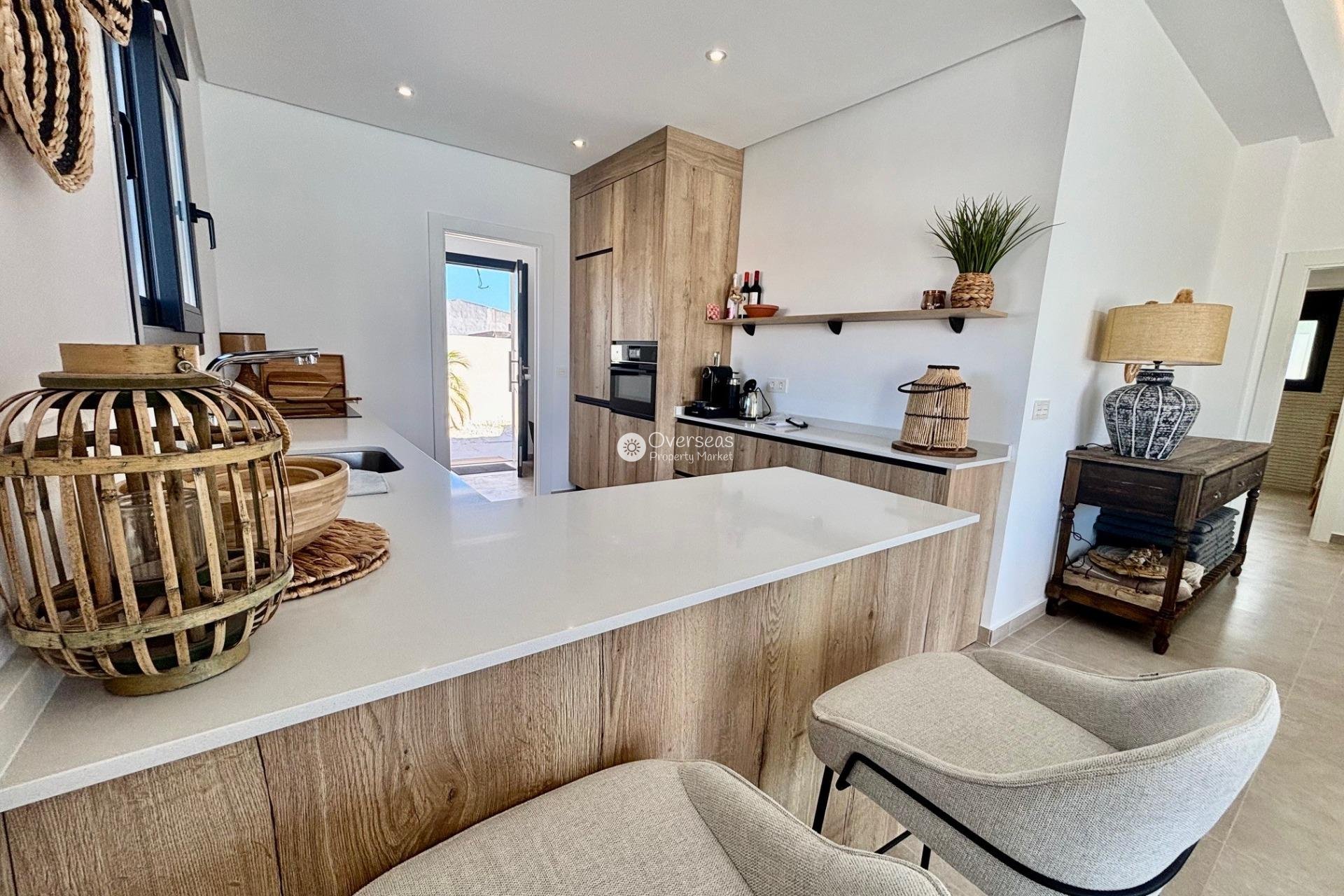 Obra nueva - Villa -
Rojales