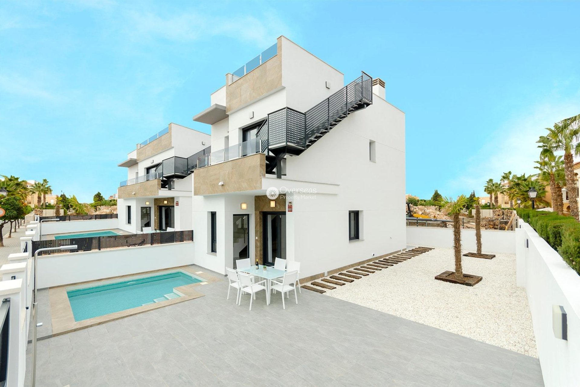 Obra nueva - Villa -
Torrevieja