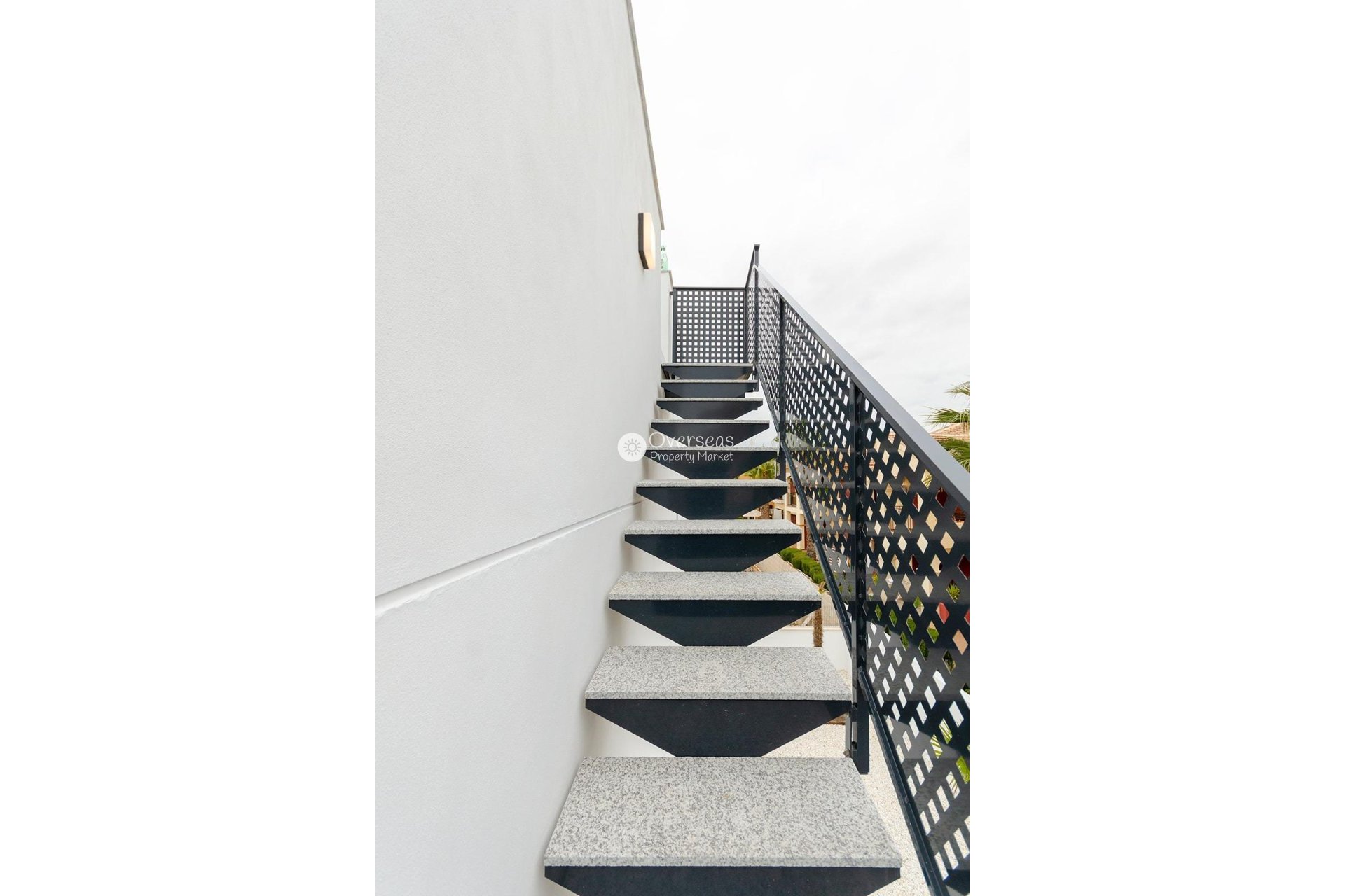 Obra nueva - Villa -
Torrevieja