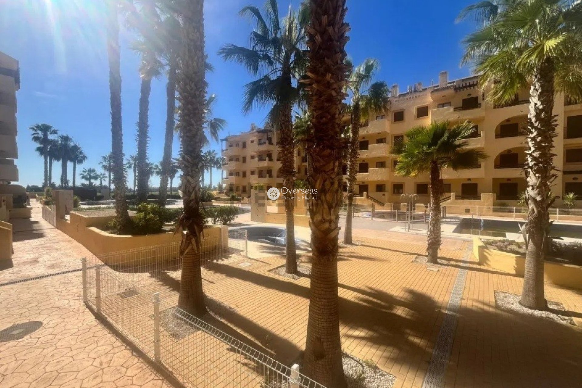 Resale - Apartment / flat -
Los Alcazares - La Serena Golf