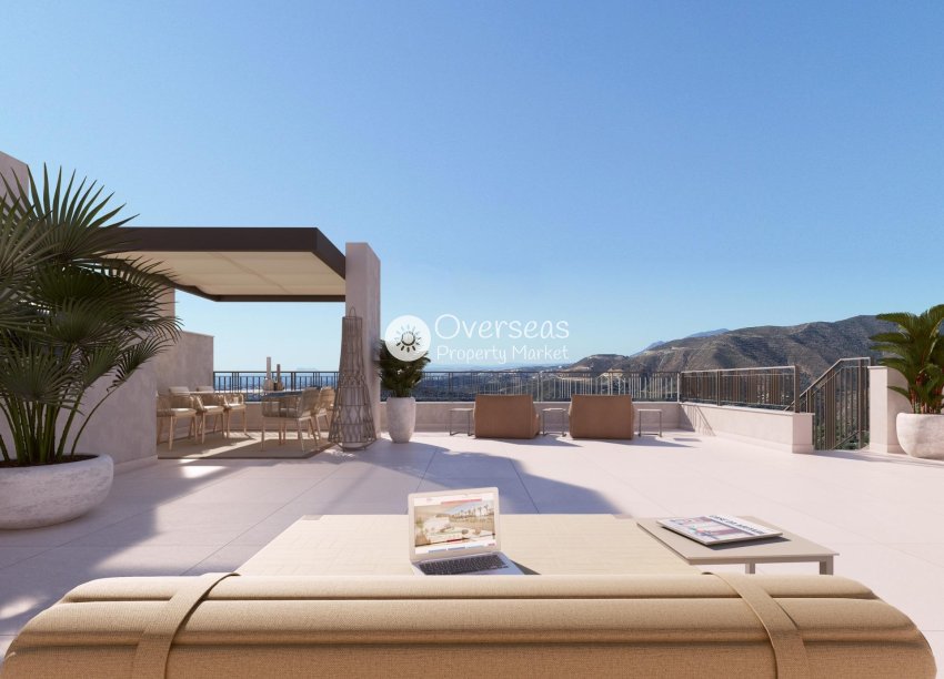 Resale - Penthouse -
Istán - Cerros De Los Lagos