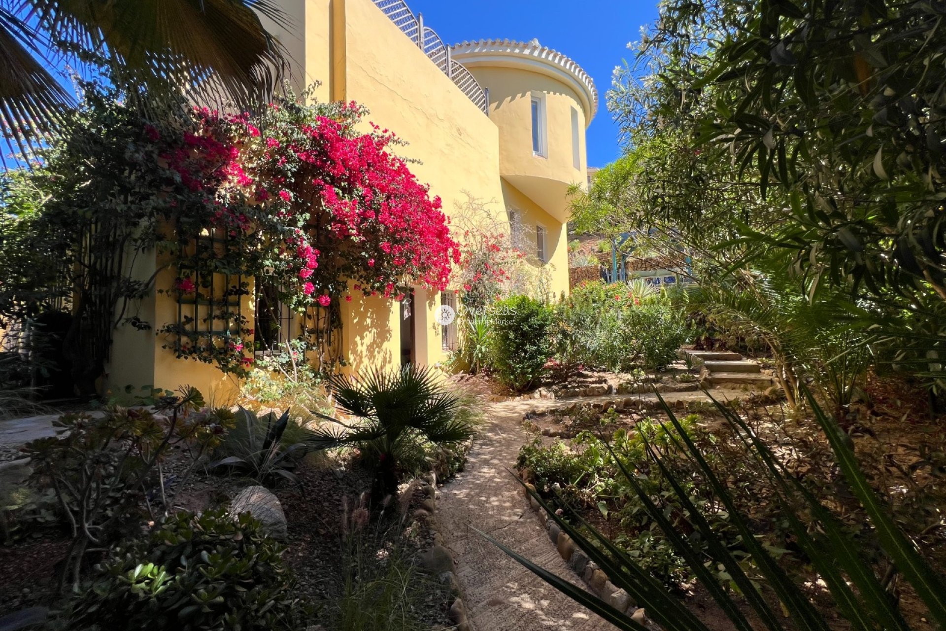 Resale - Villa -
La Manga Club