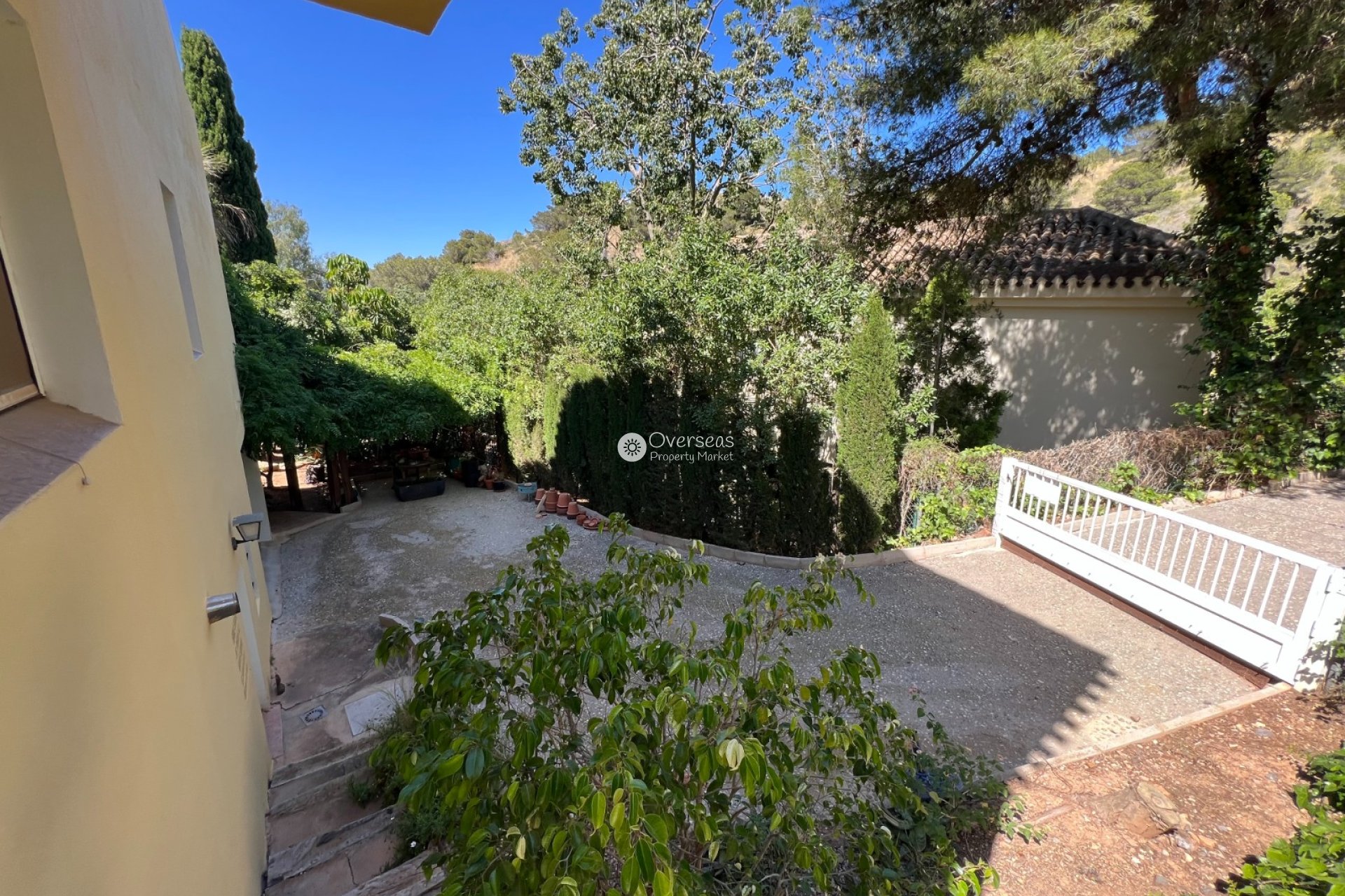 Resale - Villa -
La Manga Club