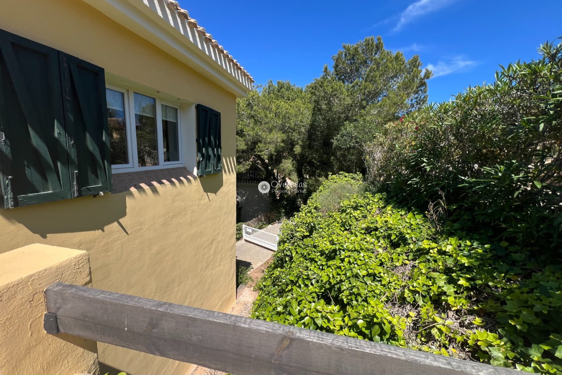 Resale - Villa -
La Manga Club