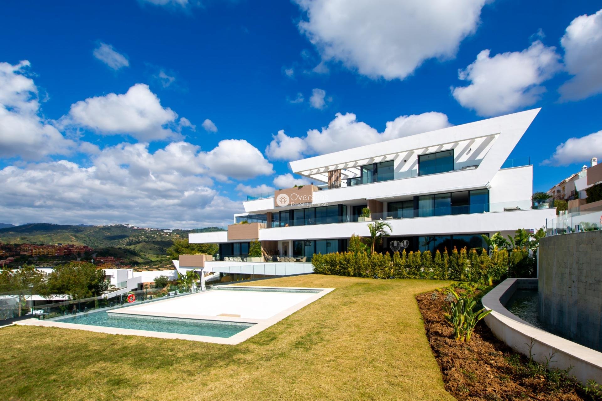 Reventa - Ground floor apartment -
Marbella