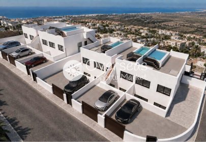 Top Floor Bungalow - New Build - San Miguel de Salinas -
                San Miguel de Salinas