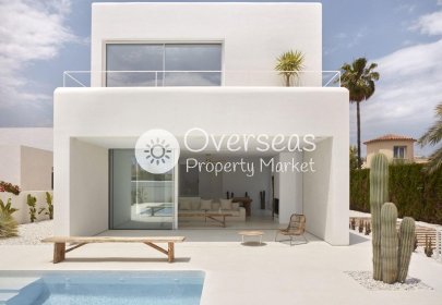 Villa - New Build - Estepona -
                Estepona