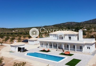 Villa - New Build - Pinoso -
                Pinoso