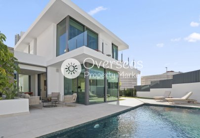 Villa - Nouvelle construction - Benidorm -
                Benidorm
