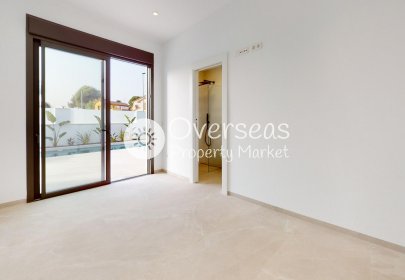 Obra nueva - Villa -
Los Alcazares - Serena Golf