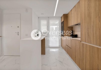 Neue Gebäude - Penthouse -
Torrevieja - Punta Prima