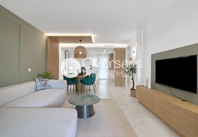 Neue Gebäude - Penthouse -
Torrevieja - Punta Prima