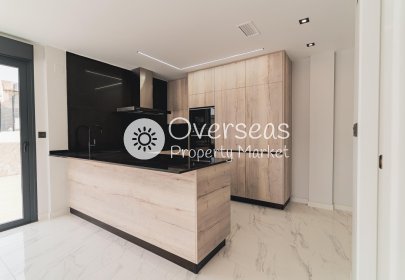 Obra nueva - Villa -
Orihuela Costa - Punta Prima
