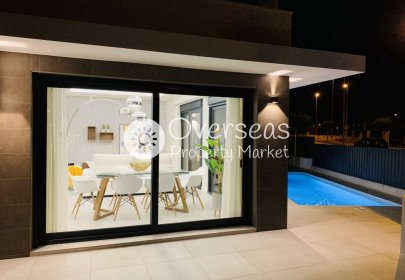 Obra nueva - Villa -
Daya Nueva - Pueblo