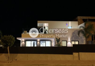 Obra nueva - Villa -
Daya Nueva - Pueblo