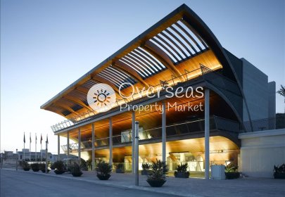 Neue Gebäude - Stadthaus -
Sucina - Peraleja Golf