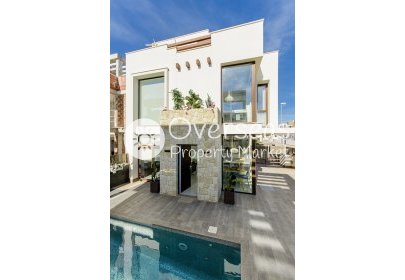 Nieuwbouw Woningen - Villa -
Los Montesinos - La Herrada