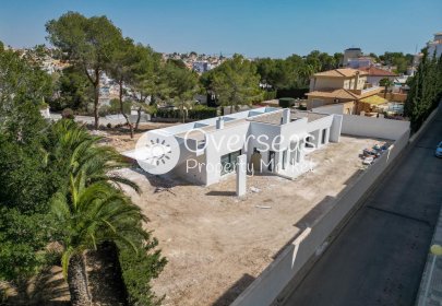 Obra nueva - Villa -
Orihuela Costa - Las Filipinas
