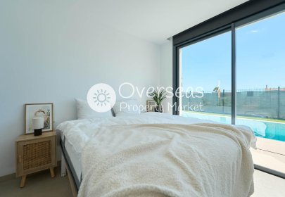 Nieuwbouw Woningen - Villa -
Alfas del Pí - Escandinavia