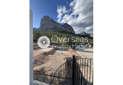 Obra nueva - Adosado -
Polop - PAU1