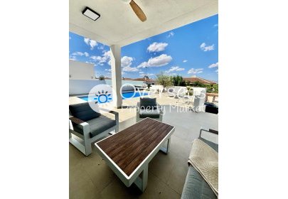 Nouvelle construction - Villa -
Benijofar - Pueblo