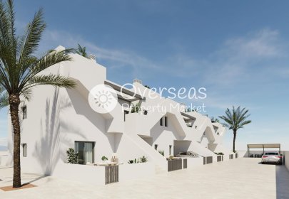 Nowy budynek - Bungalow -
Pilar de la Horadada - pueblo