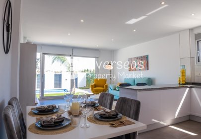 Nowy budynek - Villa -
Los Alcazares - Torre del Rame
