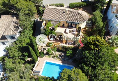 Resale - Villa -
La Manga Club