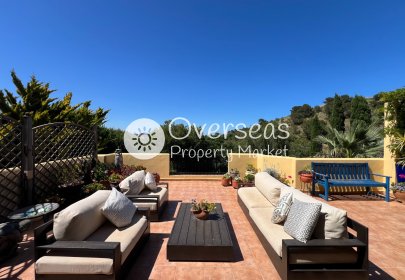 Resale - Villa -
La Manga Club