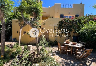 Resale - Villa -
La Manga Club