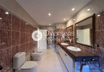 Resale - Villa -
La Manga Club