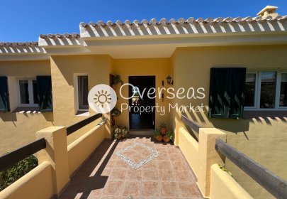 Resale - Villa -
La Manga Club