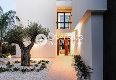 Nowy budynek - Villa -
La Nucía - Coblanca