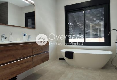 Nowy budynek - Villa -
Pinoso - Lel