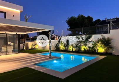 Nowy budynek - Kamienica -
Orihuela Costa - Montezenia