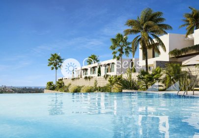 Neue Gebäude - Top Floor Bungalow -
Marbella