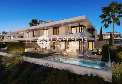 Neue Gebäude - Top Floor Bungalow -
Marbella