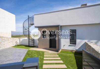 Obra nueva - Villa -
Algorfa