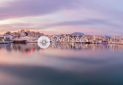 Obra nueva - Ático -
Marbella