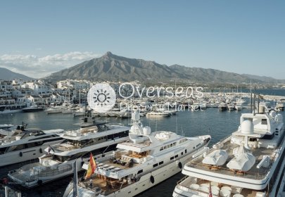 Neue Gebäude - Penthouse -
Marbella