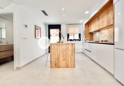 Nieuwbouw Woningen - Herenhuis -
Cox