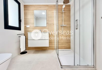 Obra nueva - Adosado -
Cox