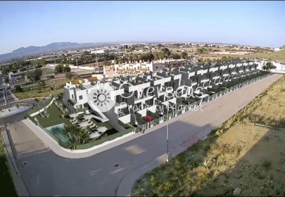 Obra nueva - Adosado -
Cox