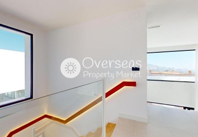 Obra nueva - Villa -
Polop